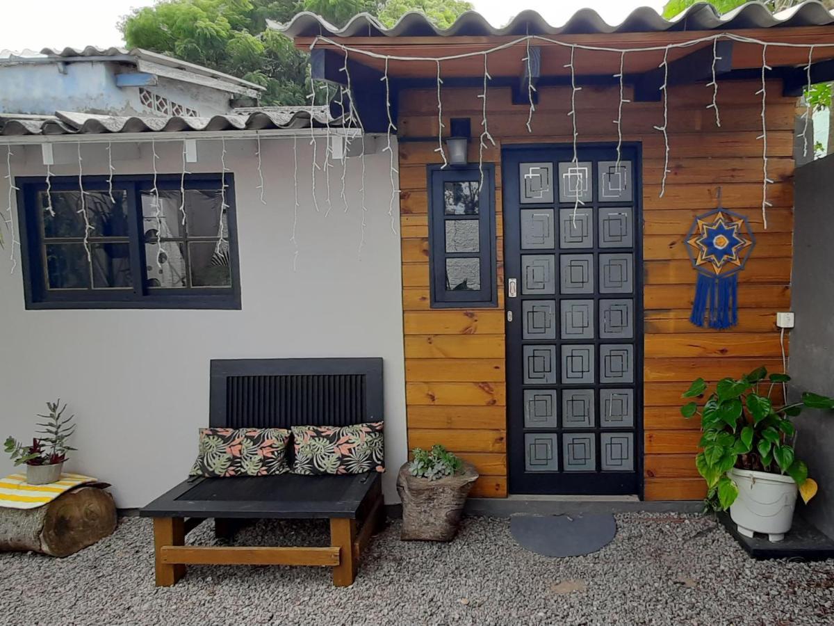 Villacasamarela Mini Casinhas De Hospedes Rio Vermelho Florianópolis Екстериор снимка